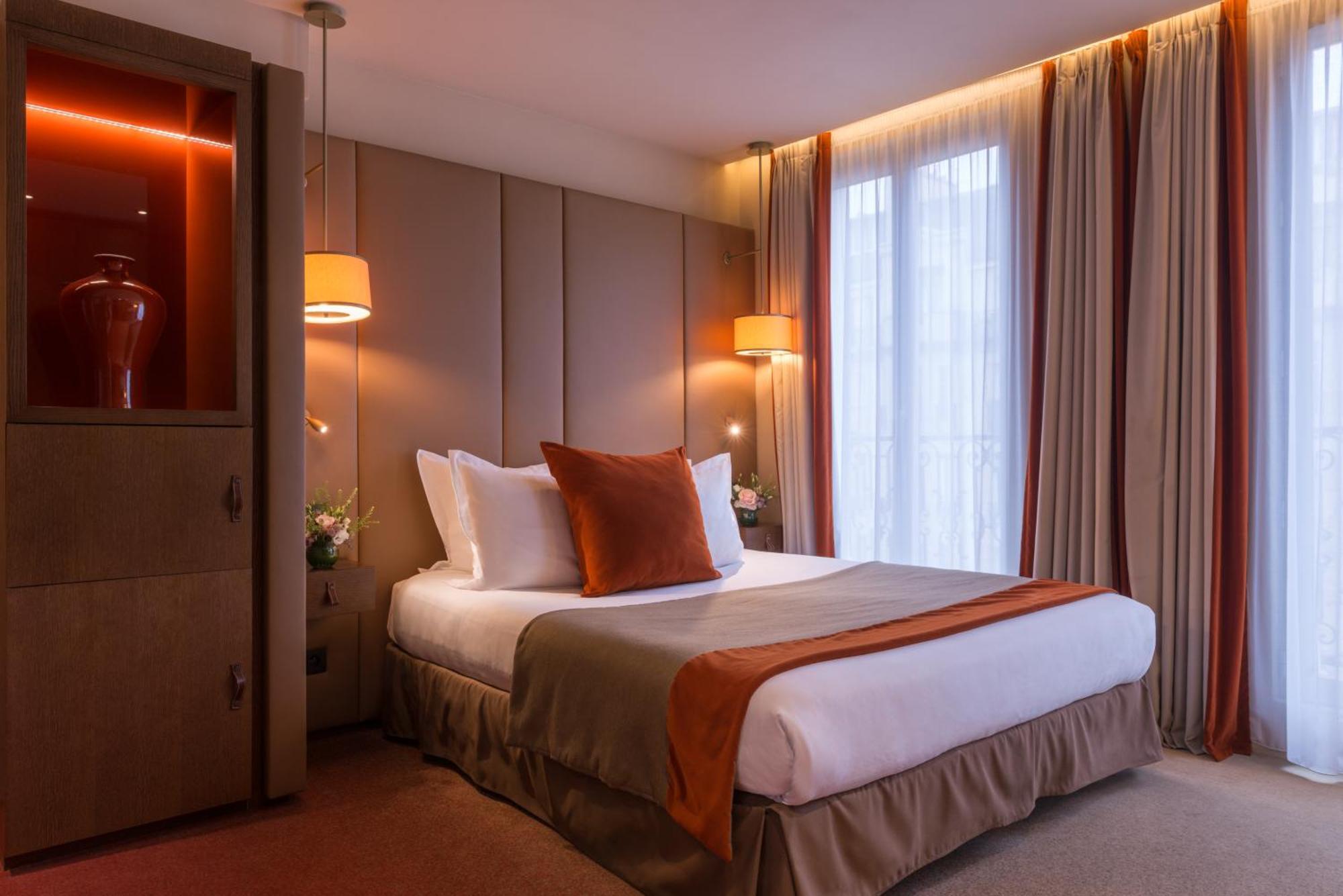 Hotel La Bourdonnais By Inwood Hotels Paris Bagian luar foto